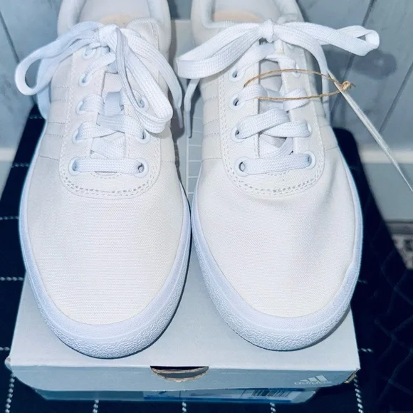 Adidas | Classic White Lace-Up Sneakers - Picture 2 of 10